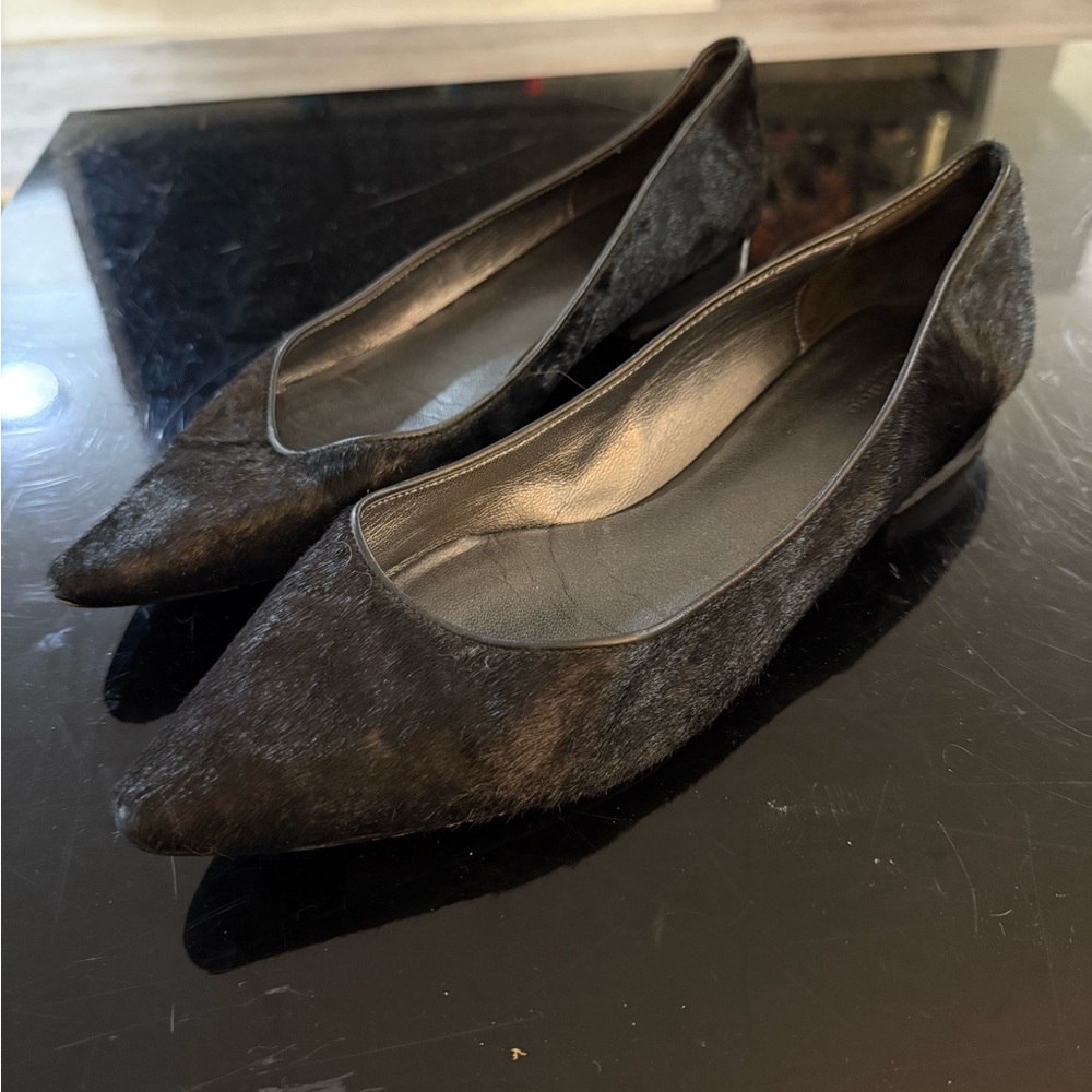 La Fenice Venezia Flats Womens 8.5 Black Calf Fur